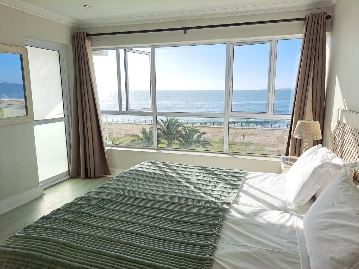3 Bedroom Sea Facing Family Apartment Cape Town Moullie Point Exterior foto